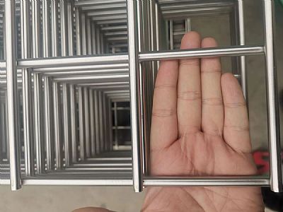 不銹鋼焊接網(wǎng)